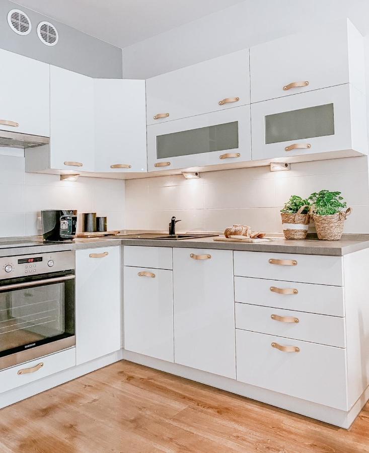 Apartamenty Flat White Ruczajowa Zielona Góra Exteriör bild