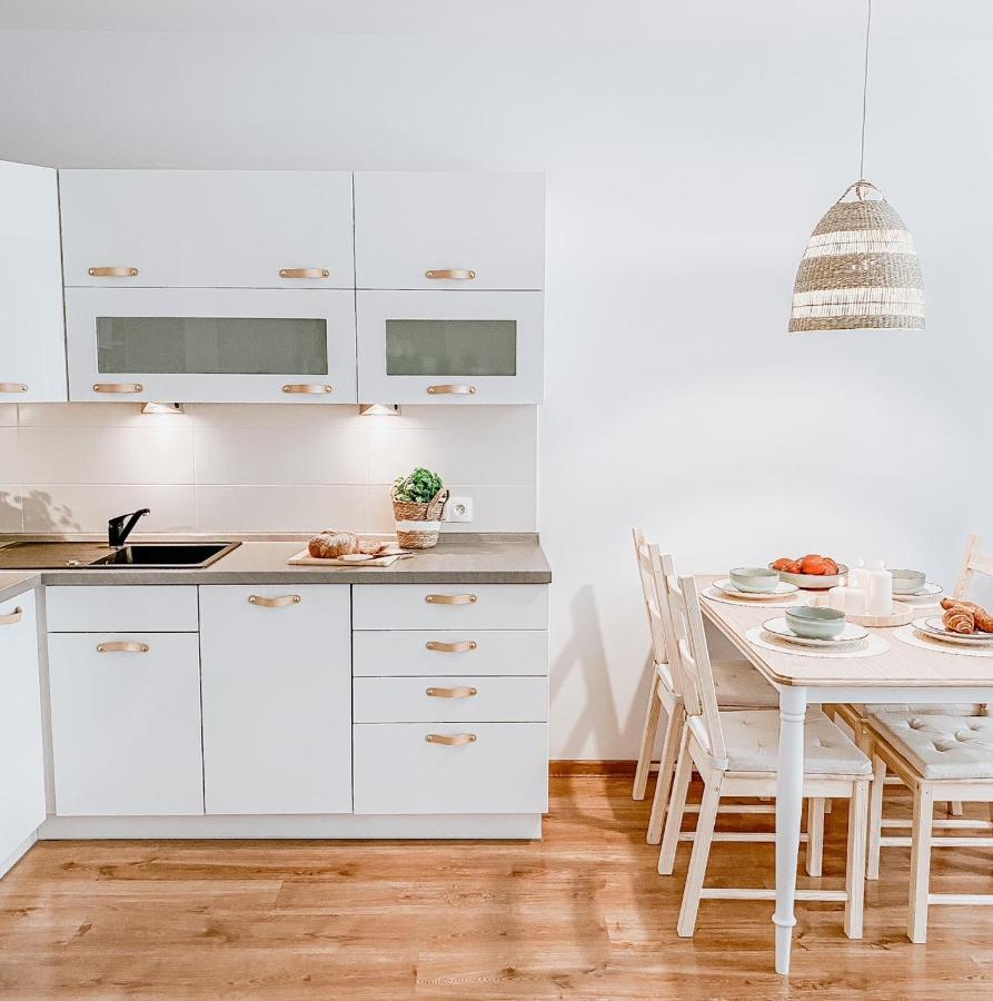 Apartamenty Flat White Ruczajowa Zielona Góra Exteriör bild